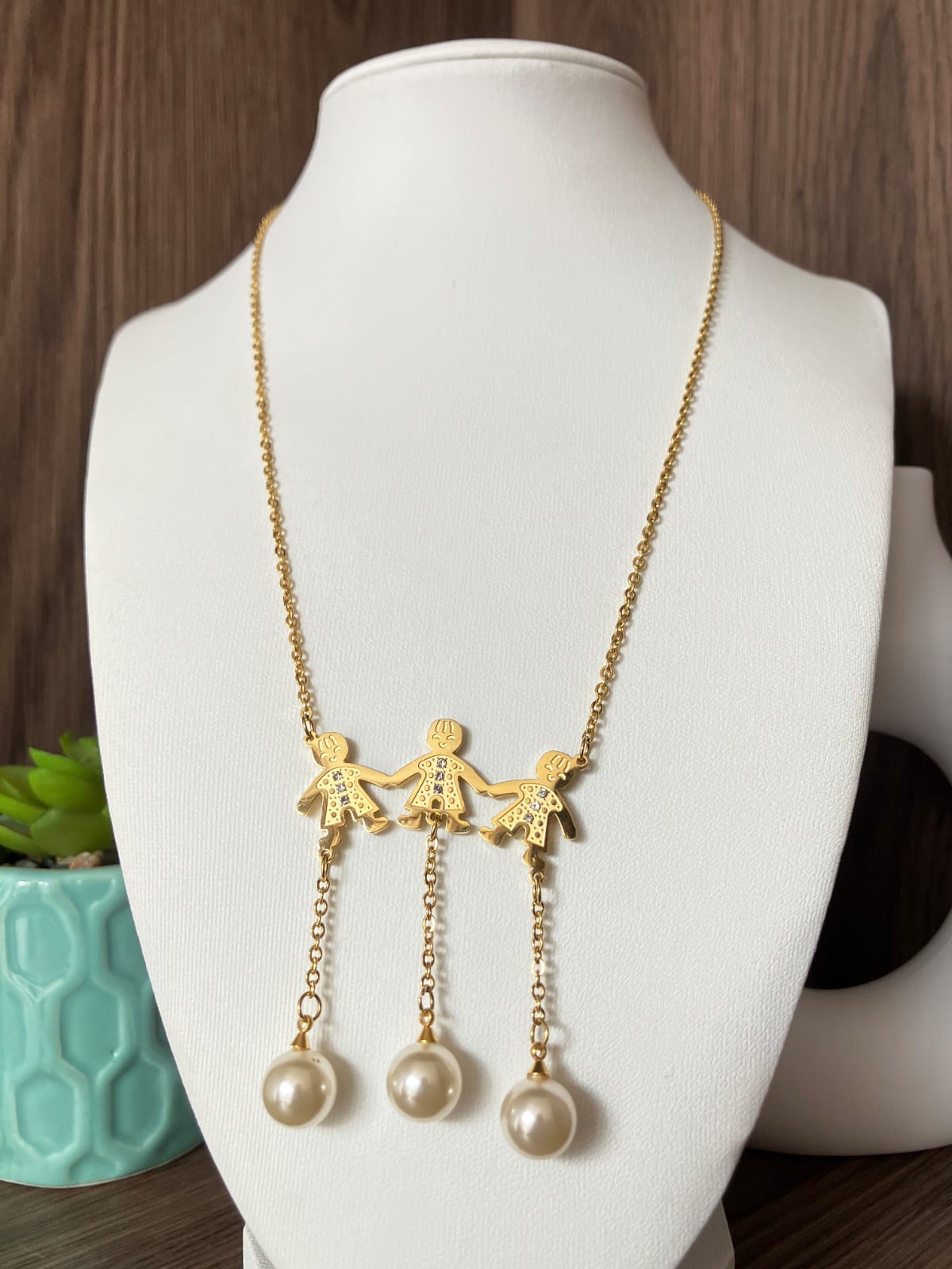 Collar dije Tres niños