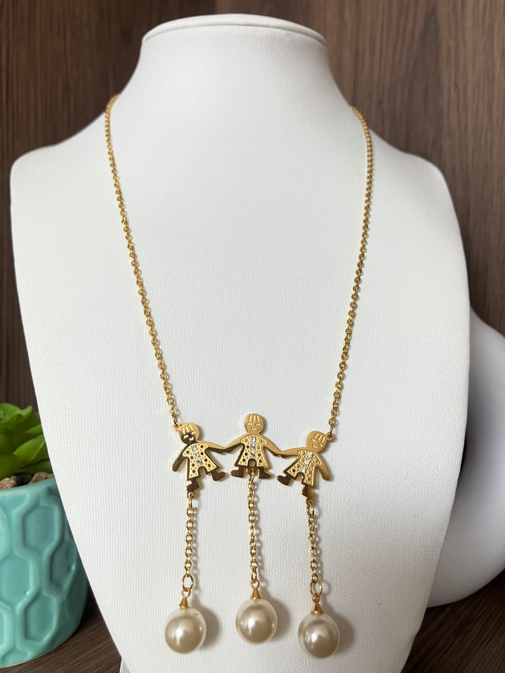Collar dije Tres niños